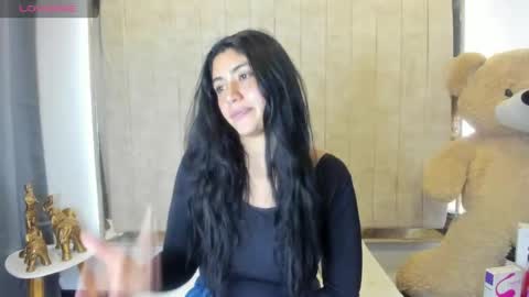 Snapshot of ghanimastrom chatting on May 2, 4:17 am Danna Astrom online show from May 2, 4:17 am