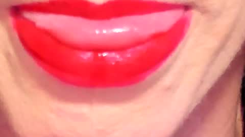 gia gmz online show from October 23, 6:28 pm