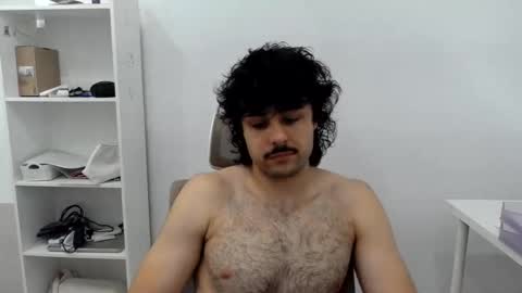 Snapshot of gho539839 chatting on July 13, 1:47 pm gho539839 online show from July 13, 1:47 pm