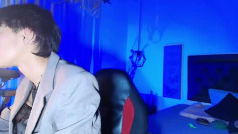 Snapshot of ghost__girl_ chatting on November 7, 3:50 am Your Girl online show from November 7, 3:50 am