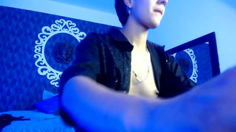 Snapshot of ghost__girl_ chatting on November 8, 3:50 am Your Girl online show from November 8, 3:50 am