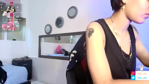 Snapshot of ghost__girl_ chatting on November 15, 1:36 am Your Girl online show from November 15, 1:36 am