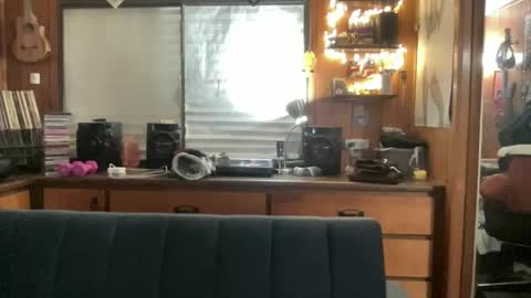 ghostboygbc online show from October 1, 6:19 am