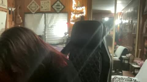 ghostboygbc online show from June 21, 5:21 am
