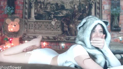 ghostflower online show from January 11, 6:23 pm