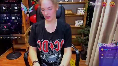 Sweety online show from February 25, 9:24 pm