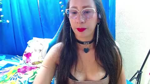 Gia  online show from April 30, 8:26 pm