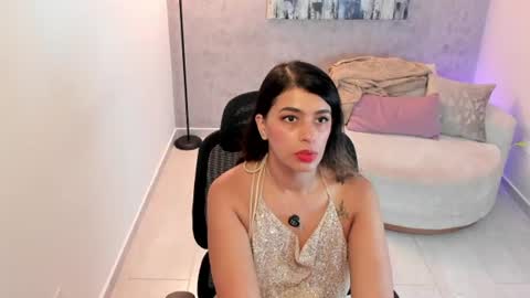 Snapshot of gia_watsonn chatting on July 30, 7:02 pm Gia online show from July 30, 7:02 pm