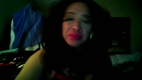Snapshot of giacarrera143 chatting on December 20, 4:14 pm Asian Delight Gia online show from December 20, 4:14 pm