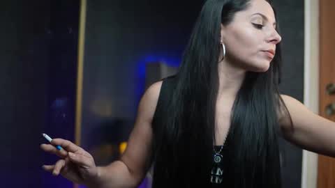  Gia  online show from November 28, 8:44 pm