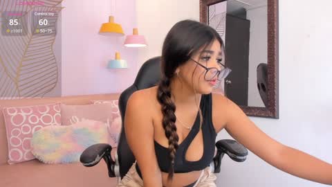 Gia  online show from January 19, 12:06 pm