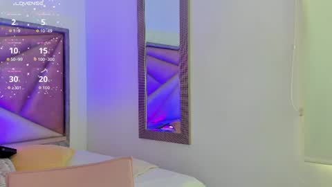 Gia  online show from June 29, 6:41 pm