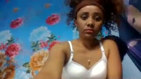 gialbloody online show from June 16, 1:47 pm