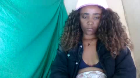 gialbloody online show from July 27, 8:10 am