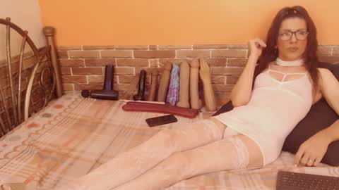 Gianina online show from January 18, 11:33 pm