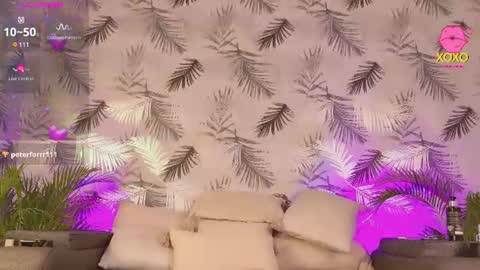 Snapshot of giannadeluca_ chatting on June 19, 11:52 pm catalina online show from June 19, 11:52 pm