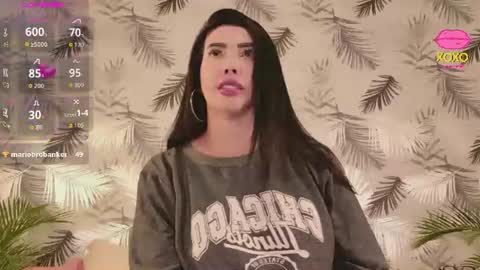 Snapshot of giannadeluca_ chatting on June 22, 11:57 pm catalina online show from June 22, 11:57 pm