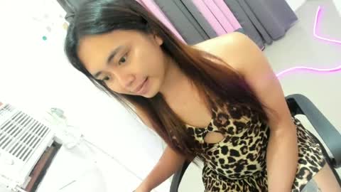 Snapshot of gianpinay chatting on July 2, 5:52 pm SWEET GIAN online show from July 2, 5:52 pm