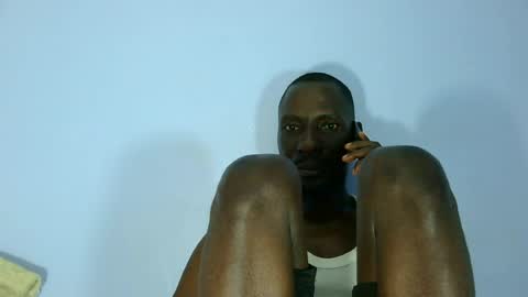 giant_couple online show from June 24, 3:00 pm