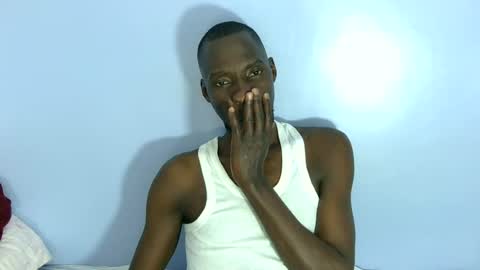 giant_couple online show from June 29, 12:16 pm