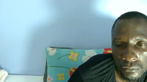 giant_couple online show from July 6, 12:18 am