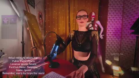 Eva online show from May 14, 7:09 pm