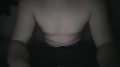 Giantjunkjack online show from November 25, 9:15 pm