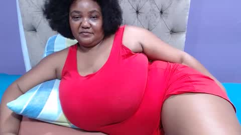 gianttitts online show from September 20, 7:59 pm