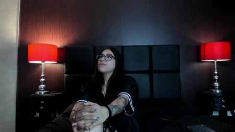 Snapshot of giax_ chatting on May 18, 8:14 pm Gia and Tx online show from May 18, 8:14 pm