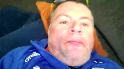 giddyup2222222 online show from January 7, 8:00 pm