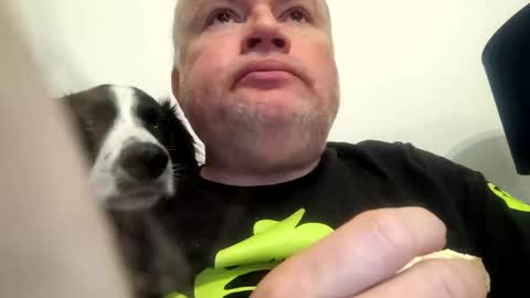 giddyup2222222 online show from May 2, 7:02 am