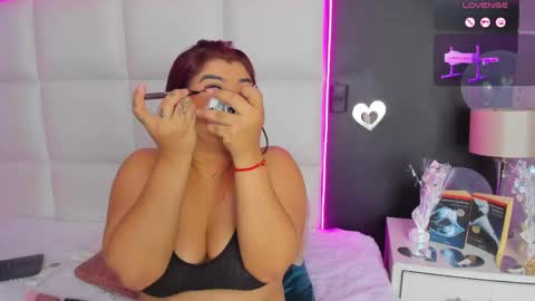 Gigi  online show from May 5, 12:46 pm