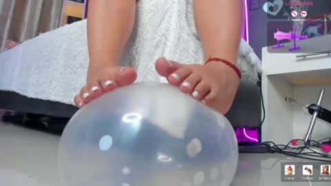 Gigi  online show from May 11, 4:04 pm