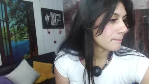 Gigi 3 online show from January 11, 4:28 am