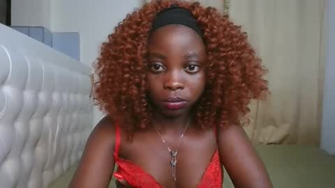 gigi_pearls online show from March 8, 10:13 pm