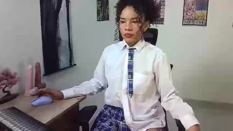 GIGI STCOTT online show from December 19, 2:29 am