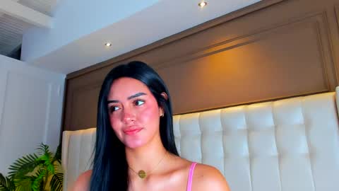 gigi wilden online show from June 6, 11:48 am