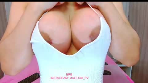 Snapshot of gigidoll_ chatting on July 26, 8:10 am Maleja online show from July 26, 8:10 am