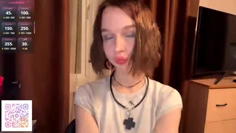 Snapshot of gigikray chatting on October 30, 7:25 pm Molly online show from October 30, 7:25 pm