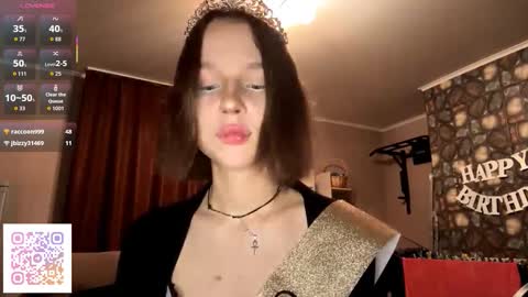 Snapshot of gigikray chatting on November 5, 7:58 pm Molly online show from November 5, 7:58 pm