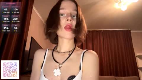 Snapshot of gigikray chatting on November 12, 7:24 pm Molly online show from November 12, 7:24 pm