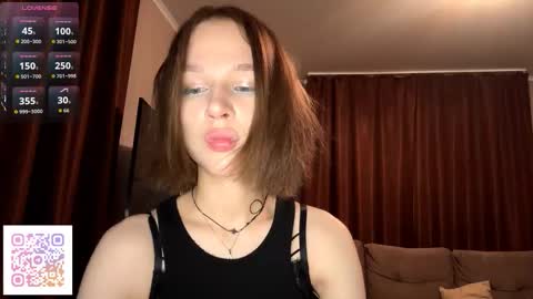 Snapshot of gigikray chatting on November 19, 7:36 pm Molly online show from November 19, 7:36 pm