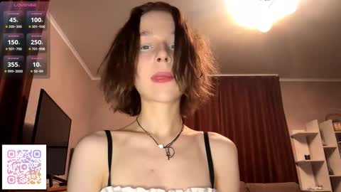 Snapshot of gigikray chatting on November 27, 7:38 pm Molly online show from November 27, 7:38 pm