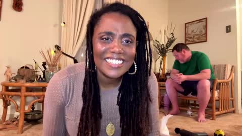 Snapshot of gigimcfee chatting on March 2, 6:59 am G Money online show from March 2, 6:59 am