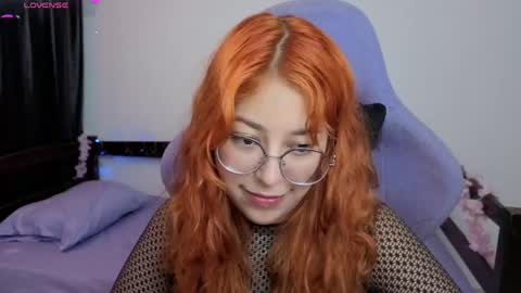 gigimooon online show from May 26, 1:01 am