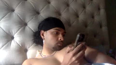 gilbone_gattsby online show from April 7, 4:18 pm