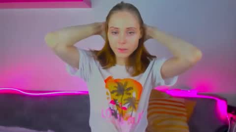 Gina online show from October 10, 11:09 am