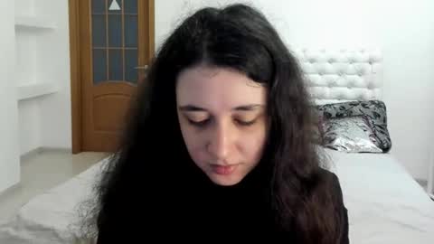 Snapshot of ginablum chatting on November 17, 8:42 am Kate online show from November 17, 8:42 am