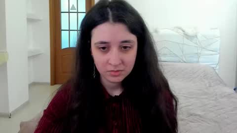 Kate online show from April 13, 9:26 am