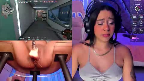 Snapshot of ginakurt_ chatting on November 8, 4:12 am Gina online show from November 8, 4:12 am